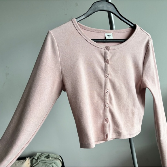 Aritzia Sunday Beat, New apple Longsleeve - Picture 3 of 4